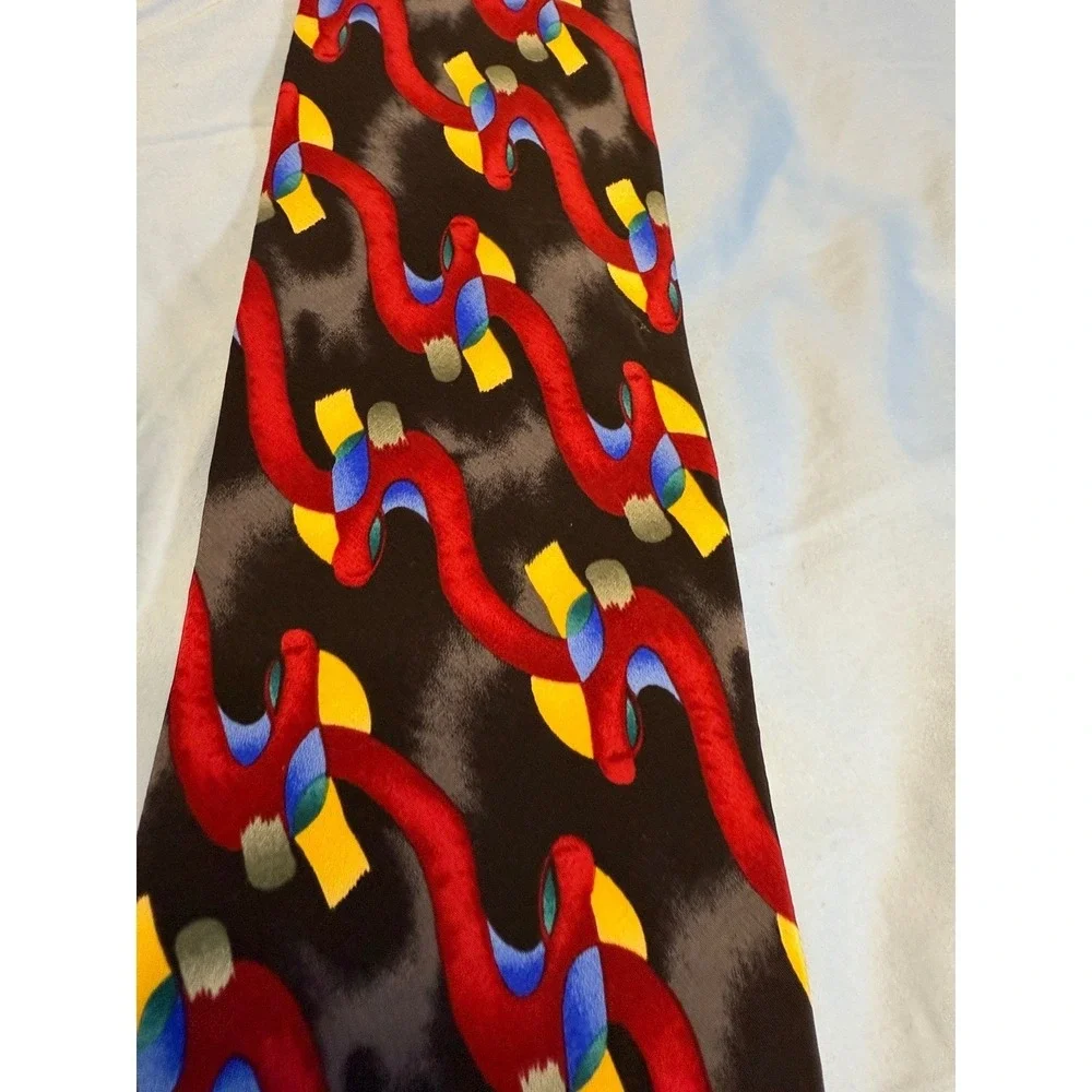 Made in USA 100% Silk Abstract Art Tie | Bold Red Black Tie Gilda's Club 90/2000